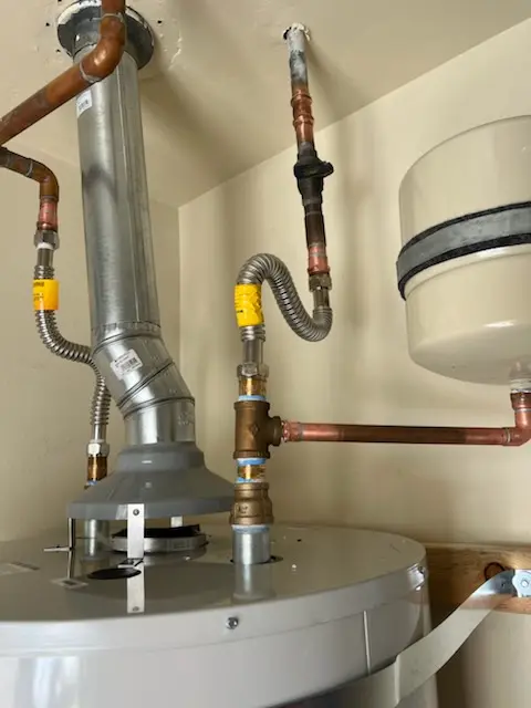 Water heater installation and plumbing repair in Upper Westside